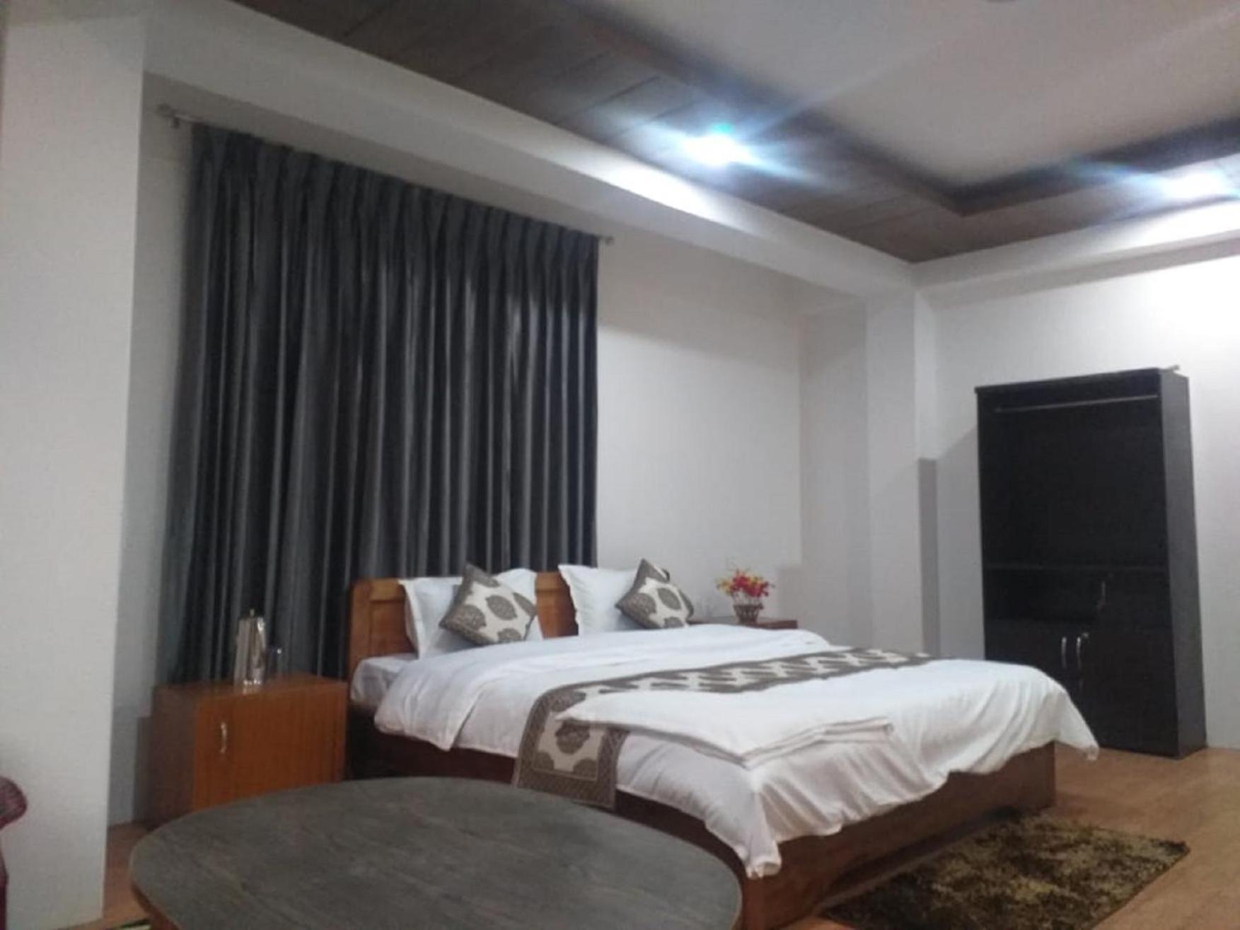 Silk Route Lingtam Resort Екстер'єр фото